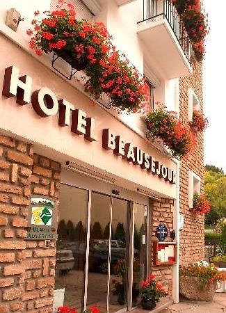 Hotel Beausejour Шодз-Эг Экстерьер фото