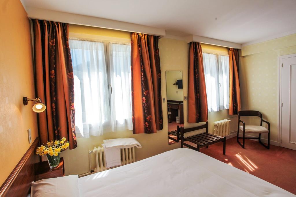 Hotel Beausejour Шодз-Эг Экстерьер фото