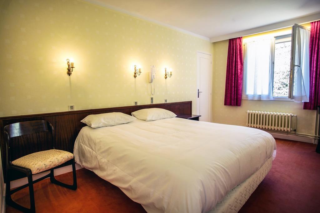 Hotel Beausejour Шодз-Эг Экстерьер фото